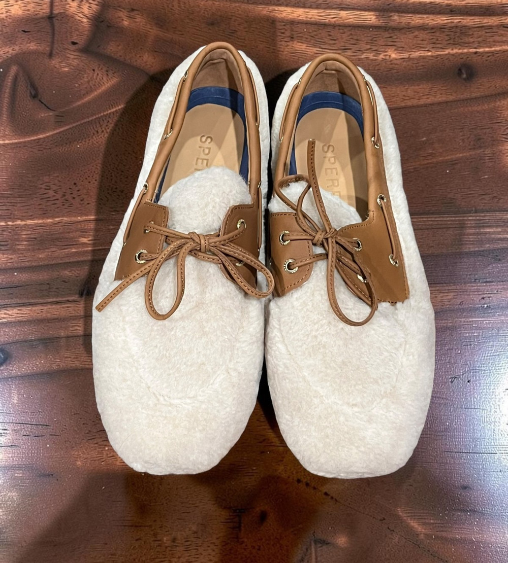 Sperry Women’s Size 8.5 Cream Sherpa Fleece Boat Shoes Tan Lace Up NIB